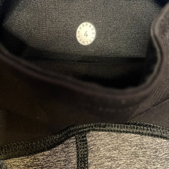 Lululemon Train Times Cropped High Rise (17") | Heathered Gray/Black | Sz 4 - Picture 3 of 9